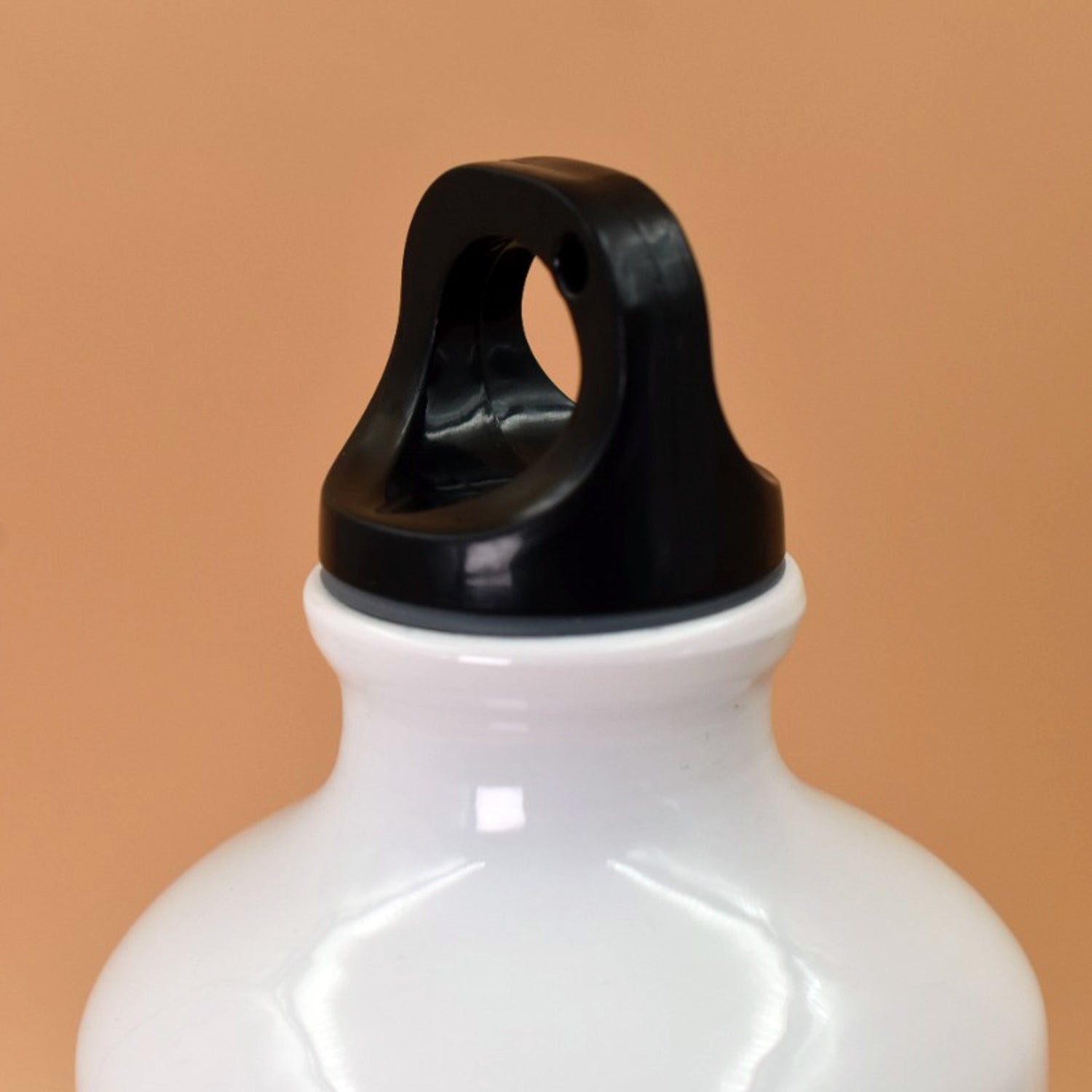 6083 CNB Bottle no.2 used in all kinds of places like household and official for storing and drinking water and some beverages etc. 